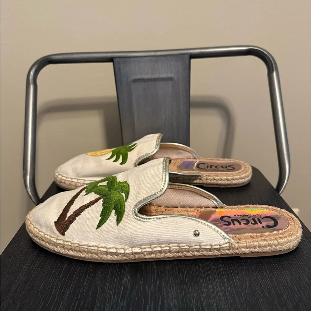 Circus by Sam Edelman,  Leanne Pineapple Espadrille Slides, Sz. 9